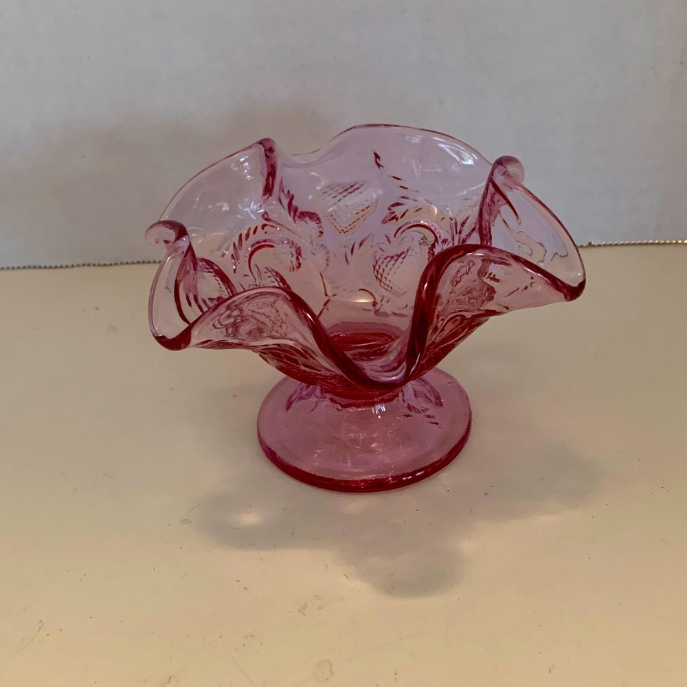 Fenton Inverted Strawberry Dessert/Sherbet Dish